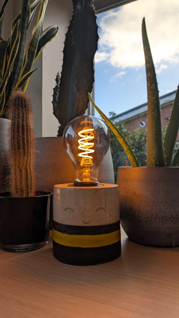 Idse Lamp Dolgedraaid Huis